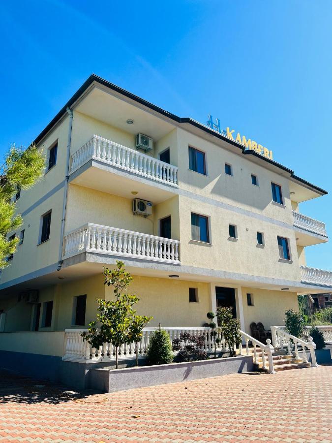 Kamberi Hotel & Apartments Велипойе Экстерьер фото